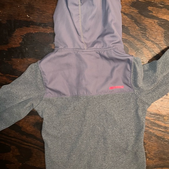 Sweatshirt - Picture 3 of 3